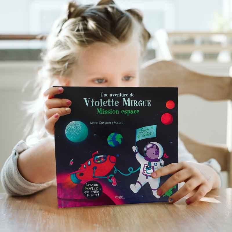 "Mission Espace" book with pencil offered